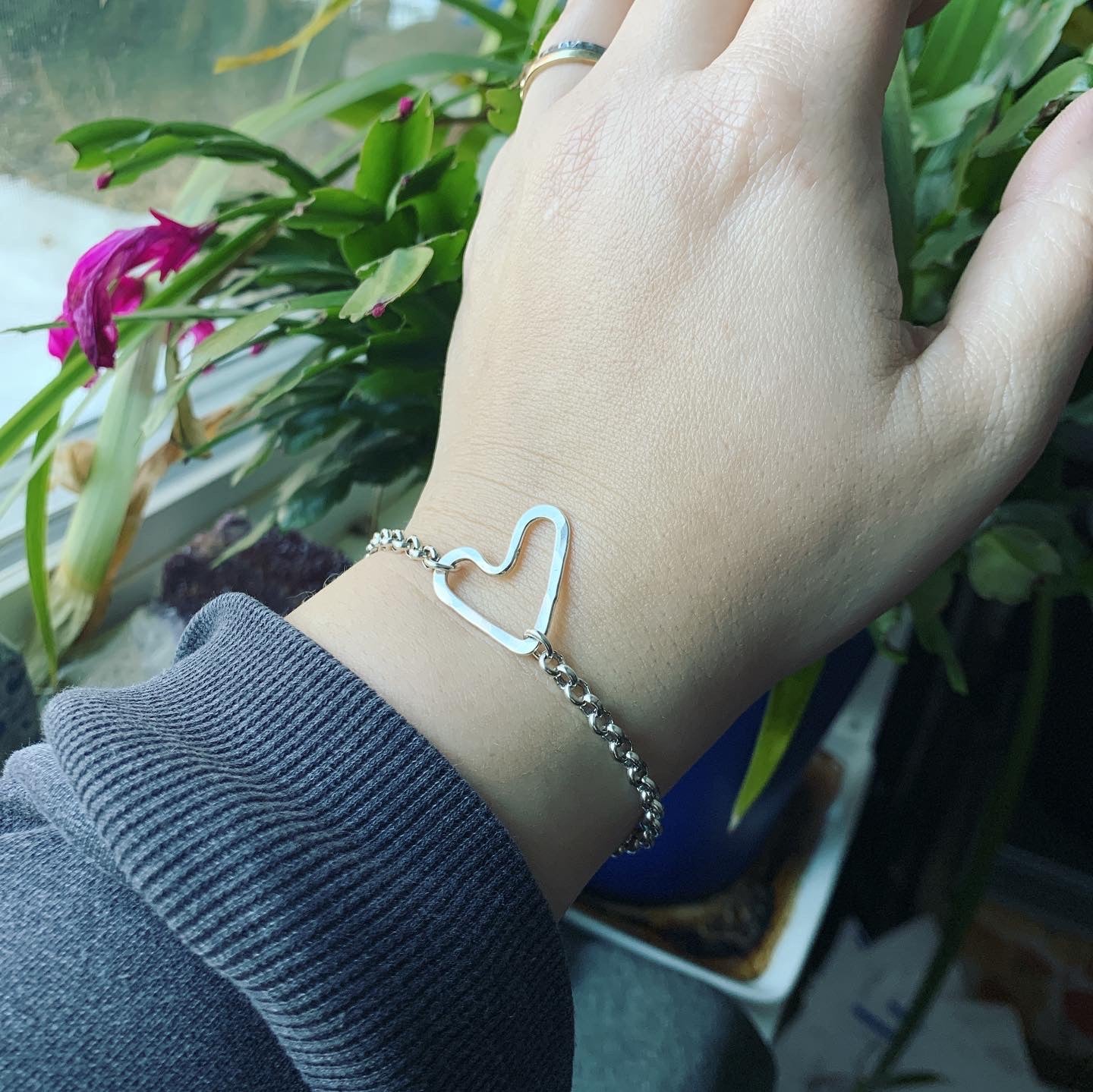 Sterling Silver Heart Chain Link Bracelet | Silver link bracelet, Chain  link bracelet, Silver bracelets